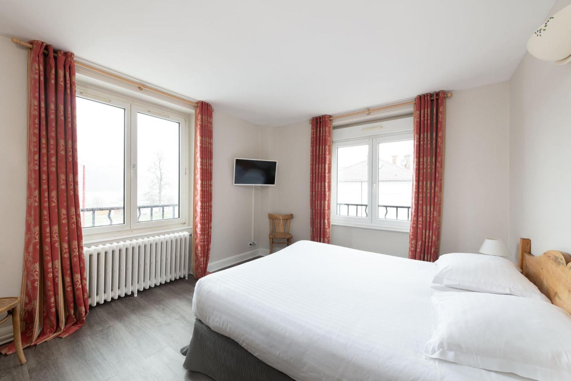 Hotel De La Paix Gerardmer Ngoại thất bức ảnh