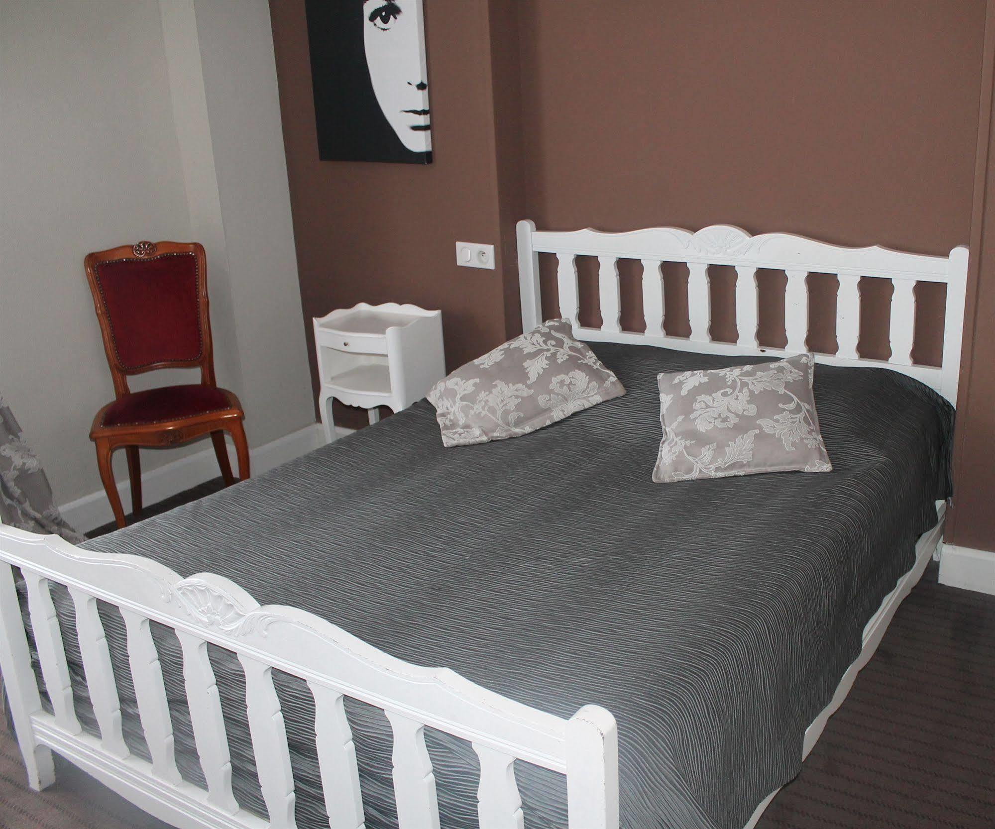 Hotel De La Paix Gerardmer Ngoại thất bức ảnh