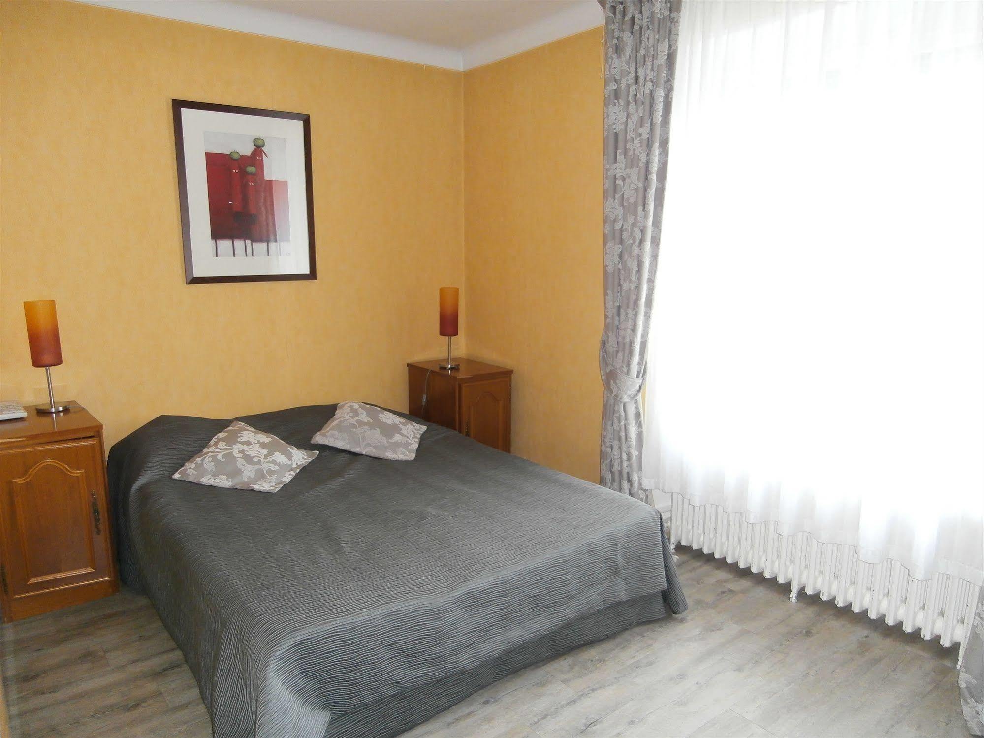 Hotel De La Paix Gerardmer Ngoại thất bức ảnh