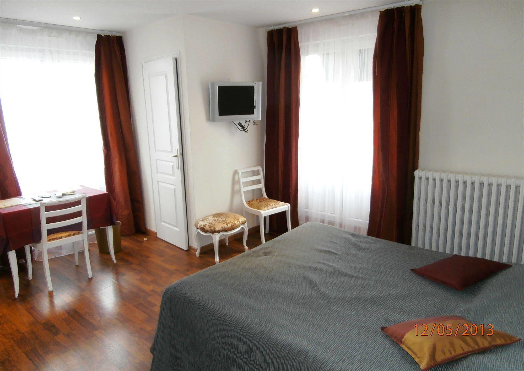 Hotel De La Paix Gerardmer Ngoại thất bức ảnh