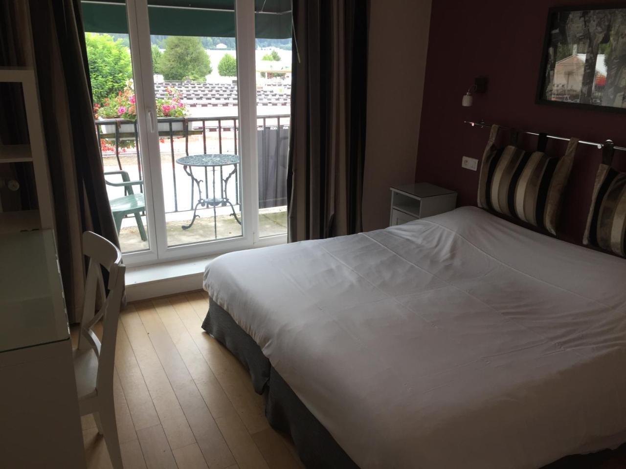 Hotel De La Paix Gerardmer Ngoại thất bức ảnh
